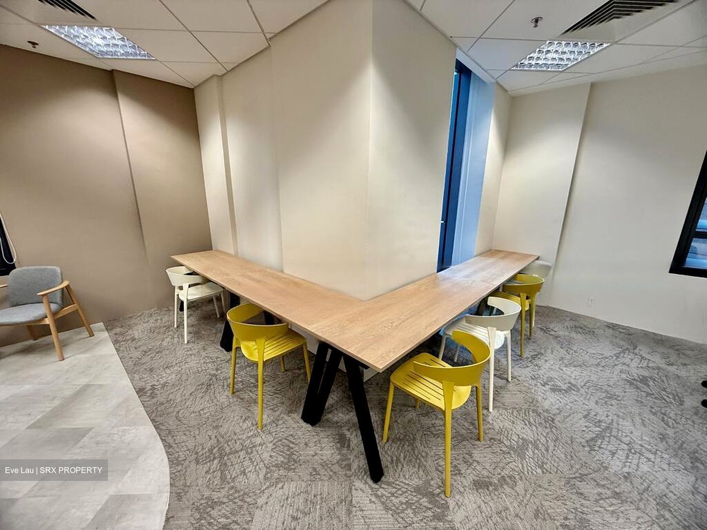 PLUS (D1), Office #454795981